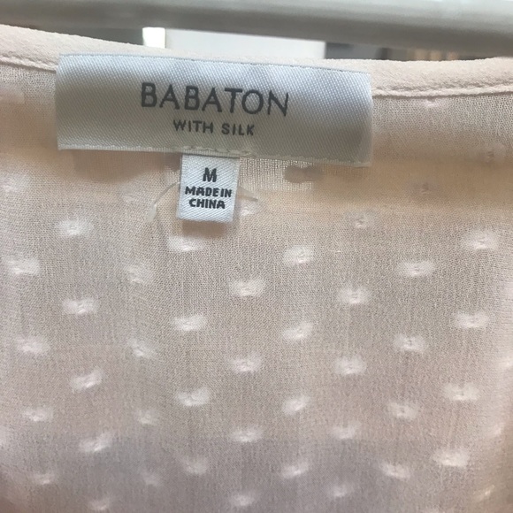 Aritzia Babaton with silk size medium blouse! - Picture 3 of 4